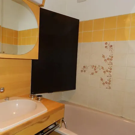Apartman 2 Pieces Avec Grande Terrasse, Proche Plage, A